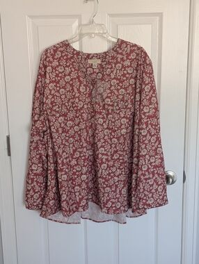 NWT Appleseed's Split V Neck Floral Blouse - 3X